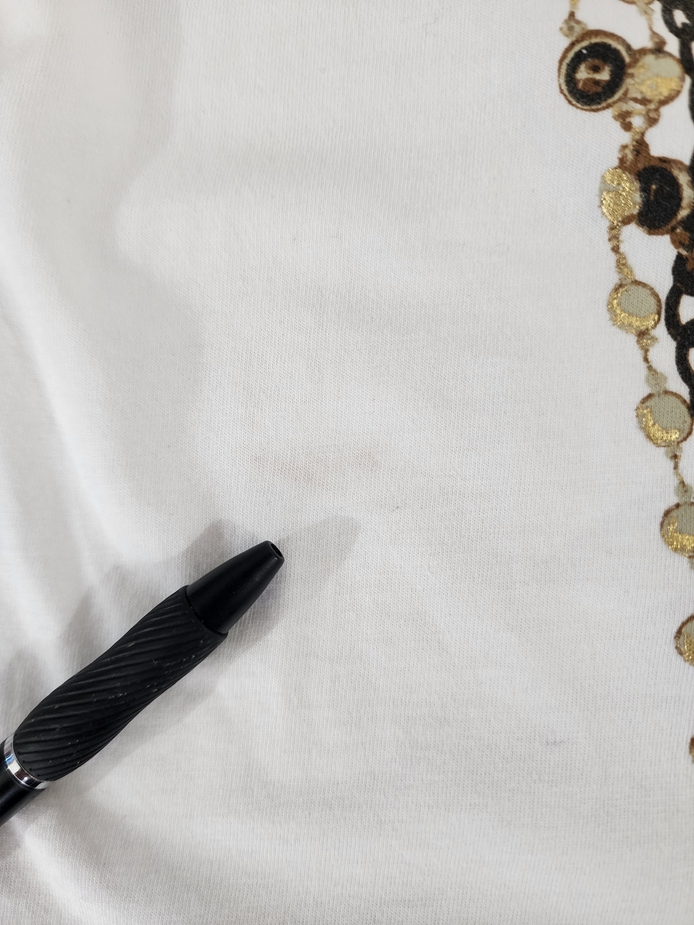 DKNYC White Beaded Necklace Graphic Tank Top - Picture 6 of 8